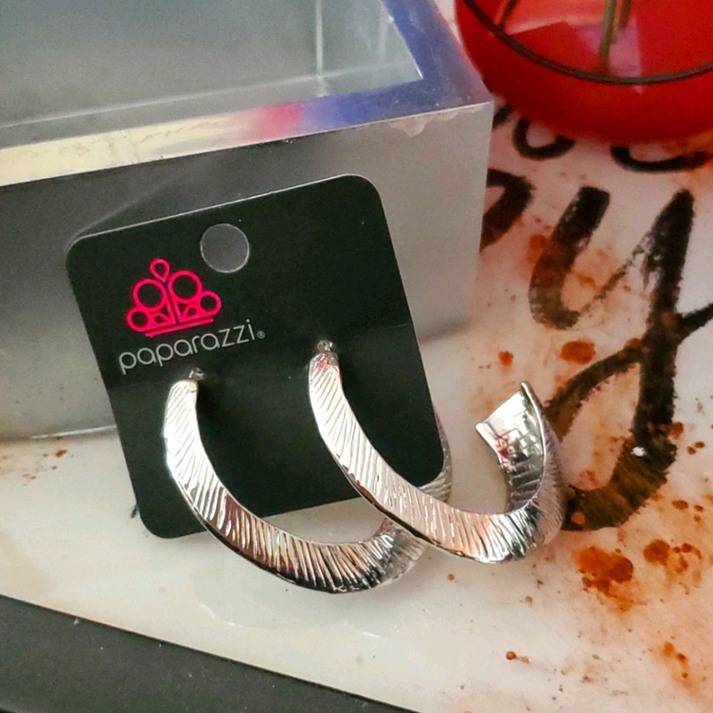 Double flair silver hoops
